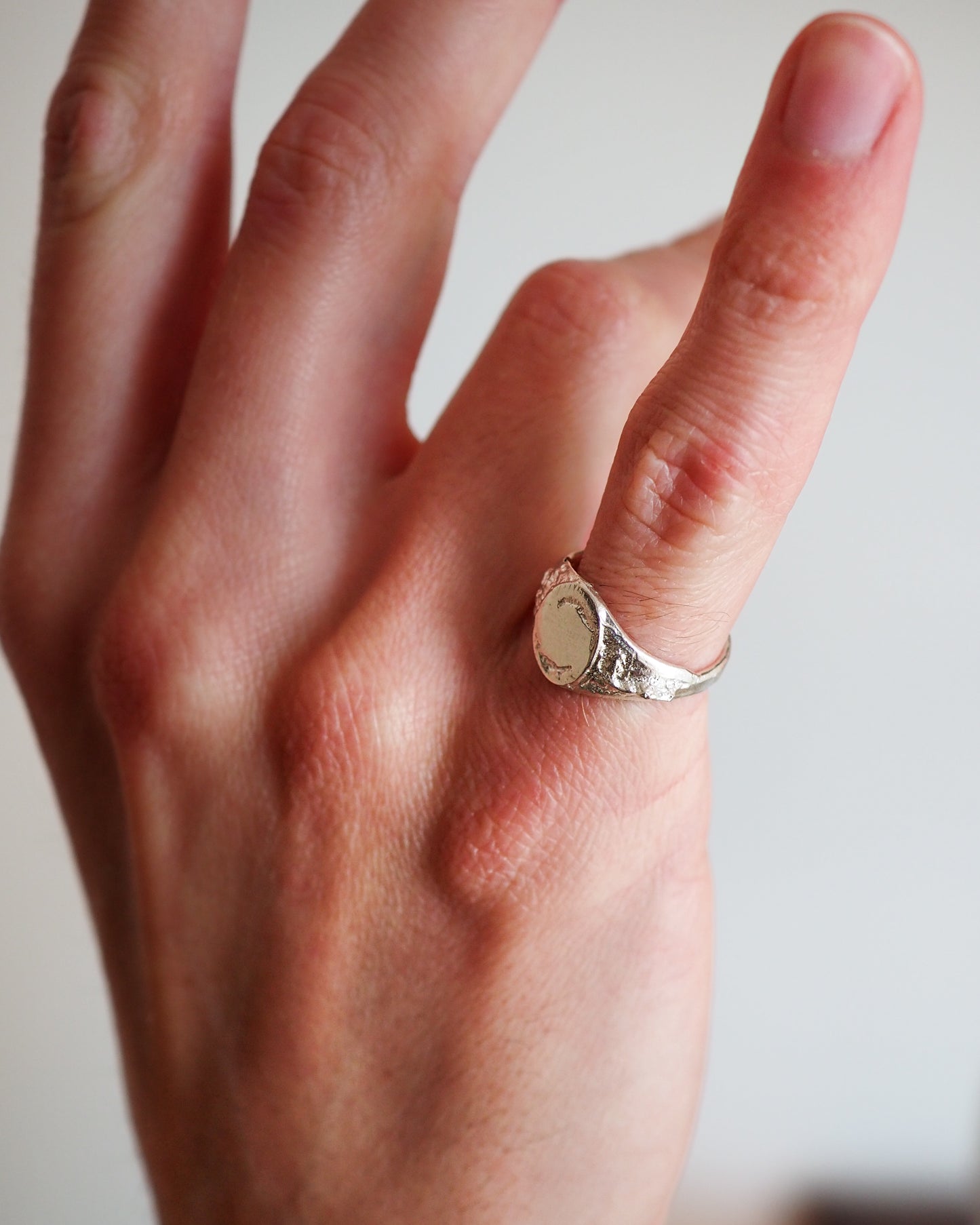 Spirit Romance Signet Ring