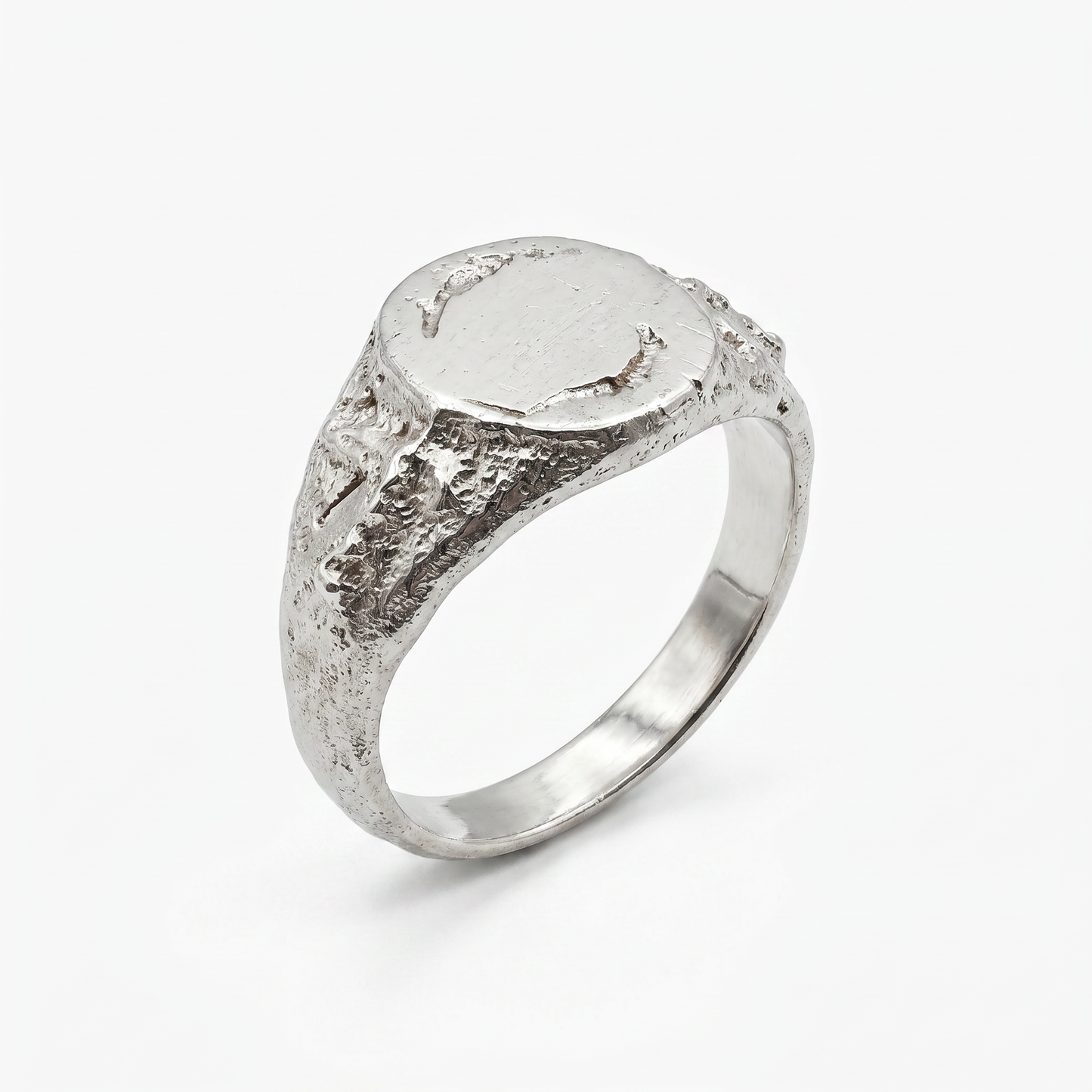 Spirit Romance Signet Ring